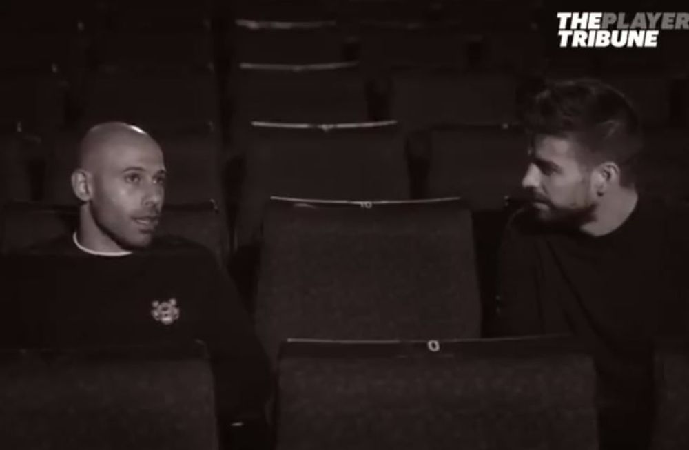 Luz, cámara, acción: mirá la entrevista que Piqué le hizo a Mascherano en un cine