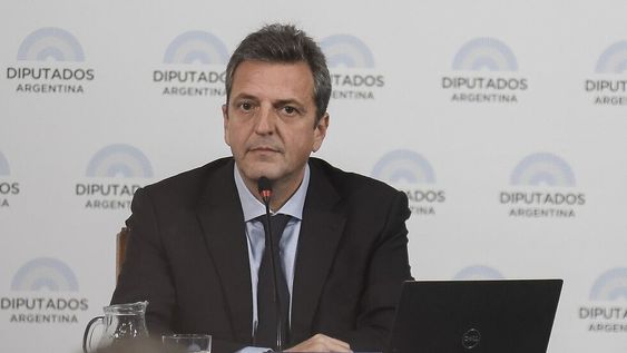 Sergio Massa presenta el presupuesto 2023 en el Congreso de la nación Diputados Carlos HellerCecilia MoreauFoto Federico LopezClaro