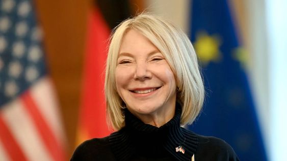 Amy Gutmann, embajadora de EE.UU. en Alemania.
