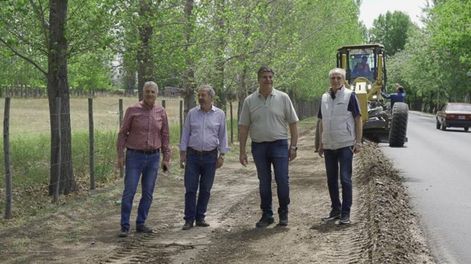 Vialidad Mendoza asfalta una de las principales vías de conexión al santuario de San Cayetano