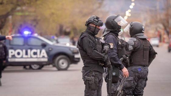 Durante el fin de semana se produjeron distintos hechos de violencia e inseguridad. Imagen ilustrativa.Foto: Ignacio Blanco / Los Andes