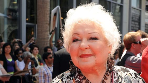 Estelle Harris, en el estreno mundial de Toy Story 3, el domingo 13 de junio de 2010, en El Capitan Theatre de Los Ángeles. (AP)
