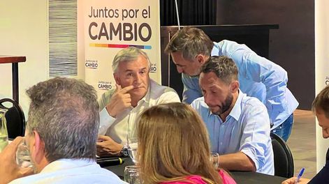 Mesa Nacional de Juntos por el Cambio: Gerardo Morales junto a Ramón Mestre. La Voz.