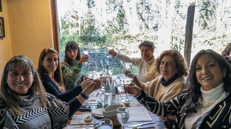 Bettina Konjak, María Siracusa, Sandra Roux, Luz Castro Echave, Liliana Pescarmona y Viviana Valverde.