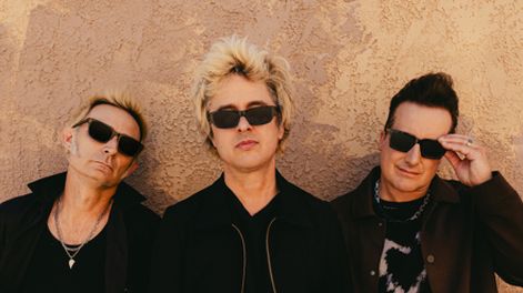 Para viajar en bus. Green Day se presentará en Chile. 