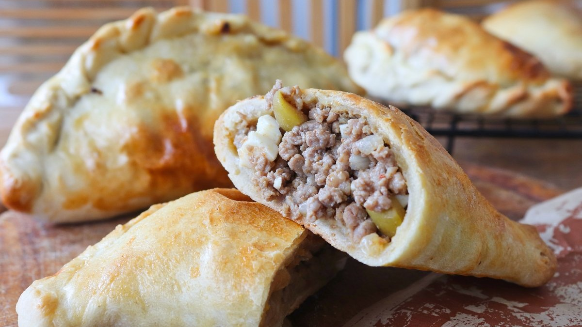 Cómo hacer las clásicas empanadas argentinas para recibir mayo