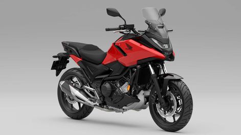 Honda NC750X 2025.