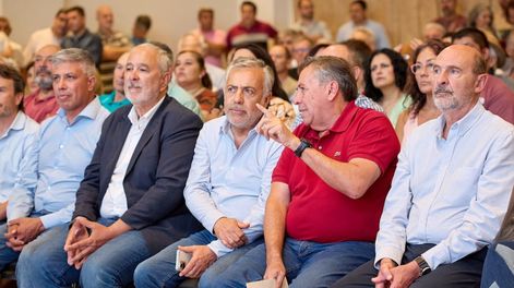 Los Andes | En San Carlos, Cornejo y Marinelli presentaron obras de riego financiadas por el Fondo del Resarcimiento