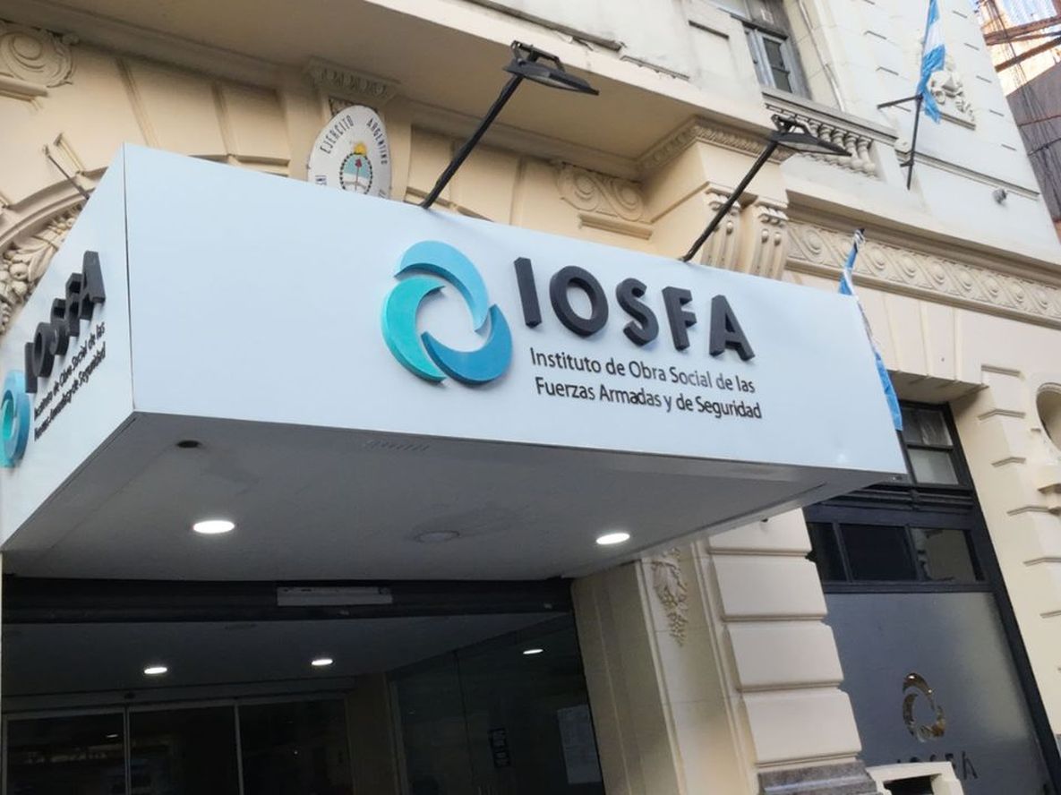 El Instituto de Obra Social de las Fuerzas Armadas (IOSFA).