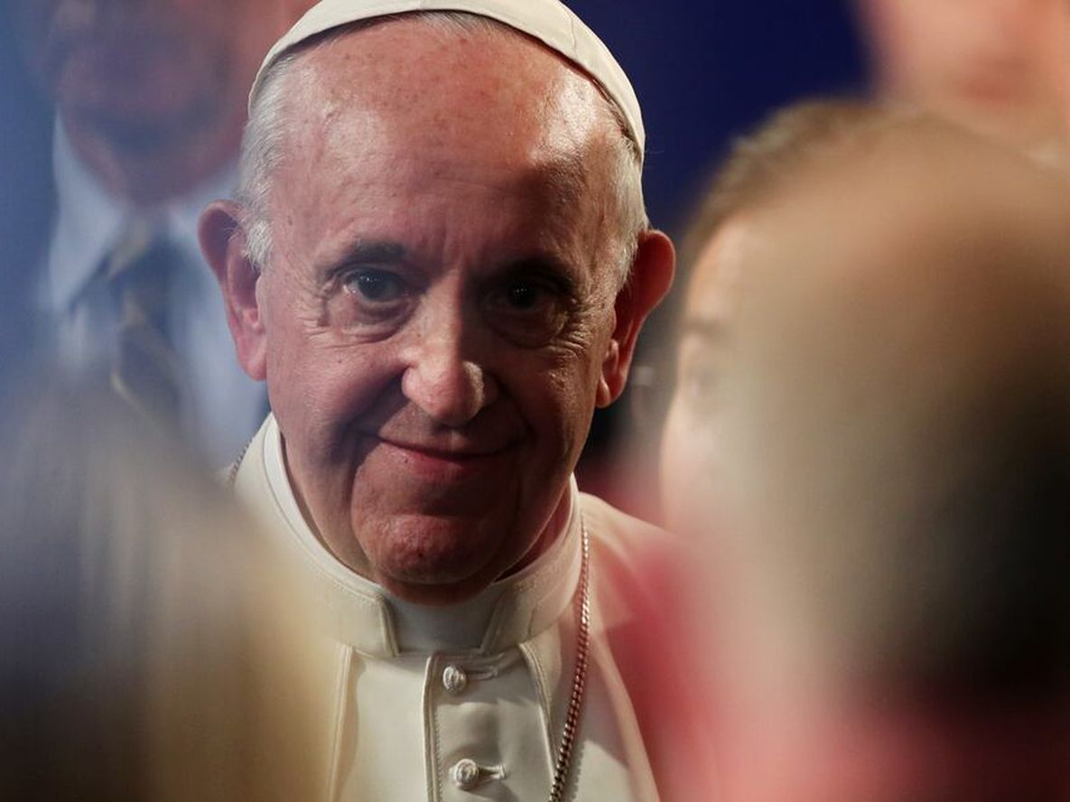 El Papa Francisco reconoció su vergüenza por abusos sexuales de sacerdotes en Irlanda