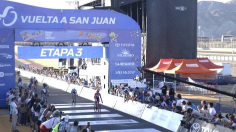 La llegada en la etapa 3.