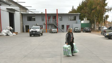 Pañales de Pami: a dos meses del cambio en la entrega, los jubilados siguen inmersos en una odisea. | Foto: Daniel Caballero / Los Andes