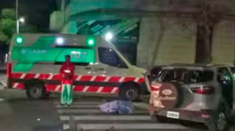 Los apresados fueron luego identificados por la policía como Gerardo Mateluna (45), Leonardo Traipe Benegas (18) y un adolescente de 16 años, mientras que aún no se estableció la identidad ni la edad del fallecido. Foto: Captura TV / La Nación