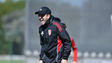 El DT de River debe encontrar el equipo para revertir el flojo presente