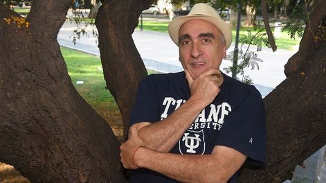 Los Andes | Miguel Rep, dibujante y humorista gráfico, elige contar la vida de Lionel Messi con dibujos, tras la consagración definitiva del rosarino en Qatar.