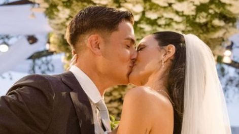 El look de novia de Oriana Sabatini para su boda con Dybala: minimalista, clásico y de firma italiana.