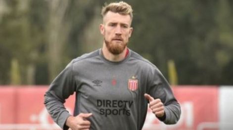 Un jugador de Estudiantes de La Plata fue internado por meningitis