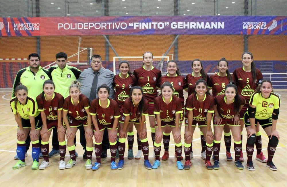 Mirá en vivo a las chicas de futsal en el Argentino