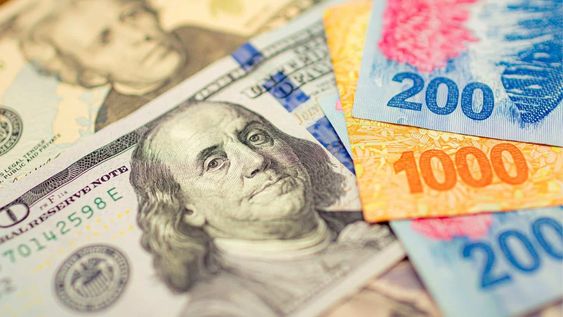 El Banco Central cotizó el dólar minorista para la venta a $1.416.