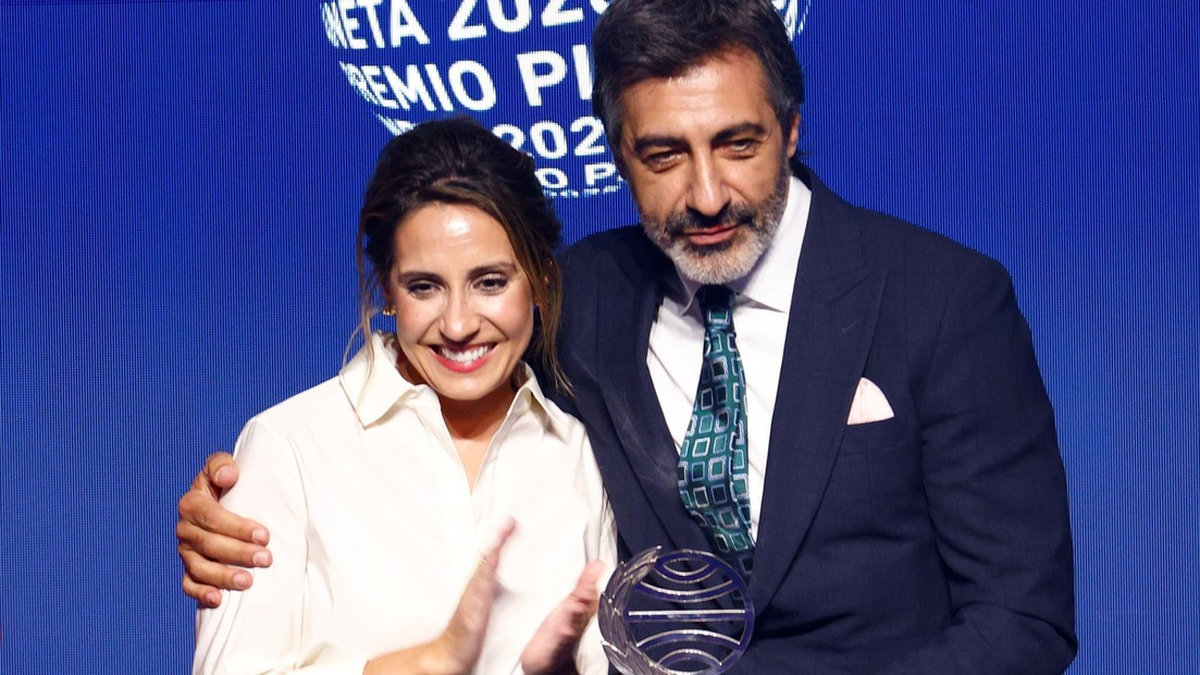 El escritor español Juan del Val gana el Premio Planeta 2025 con "Vera, una historia de amor"