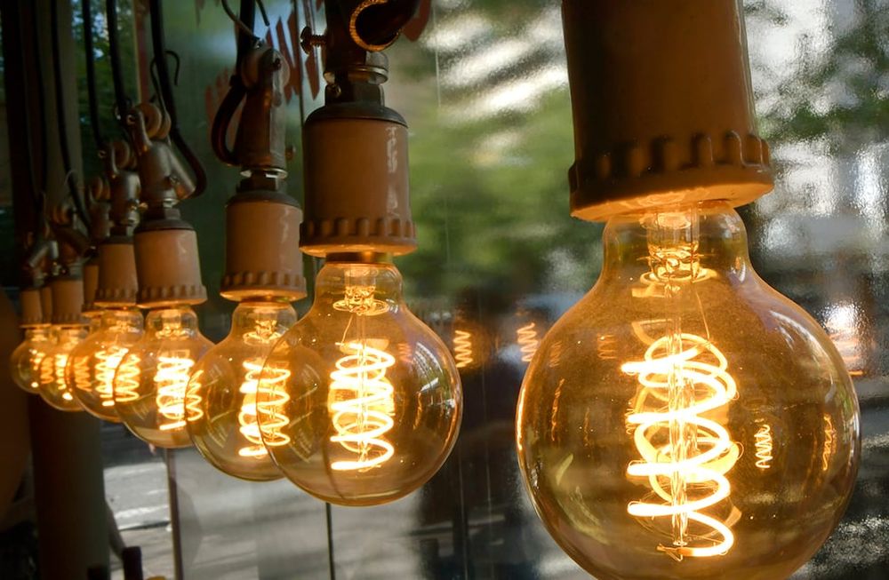 Muchos hogares mantienen subsidios para la energía eléctrica y el gas, por la segmentación de usuarios de acuerdo a sus ingresos. Foto: Orlando Pelichotti / Los Andes