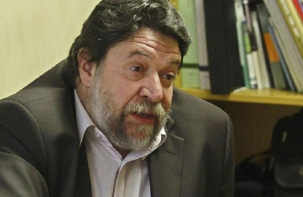 El director del Banco Nación, Claudio Lozano, propuso crear una nueva moneda que no se pueda cambiar por dólar