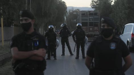 Encontraron un cuerpo en Maipú y Policia Científica investiga si se trata de la adolescente Florencia Romano. José Gutiérrez / Los Andes