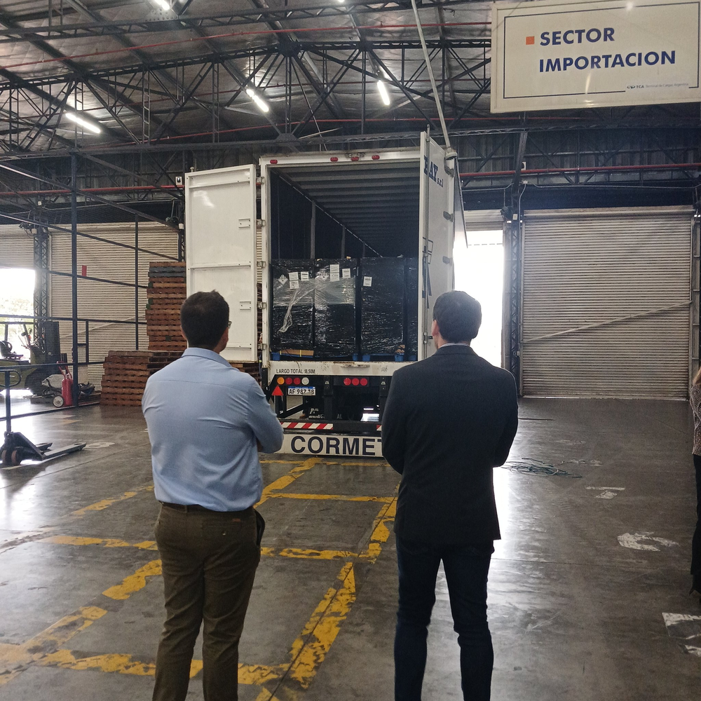 Amber costigan ass answered the door with a friendly