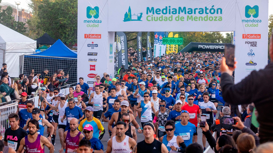 Multitudinaria Media Maratón en Mendoza con más de 2.600 inscriptos.