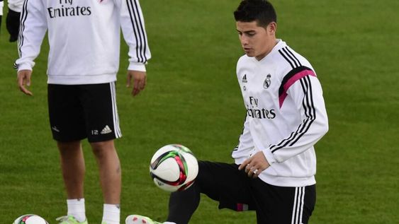 Como si algo le faltara a Real Madrid, James Rodríguez volvió a entrenarse