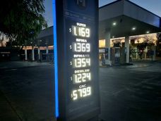YPF bajó los precios de los combustibles: así quedaron en Mendoza (01/05/25)