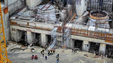 Tras años de parálisis, el Gobierno anunció el reinicio de las obras en las represas de Santa Cruz.