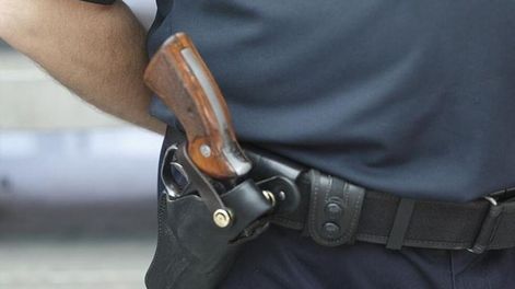 Uso de armas de fuego: genera indefensión en los sectores más vulnerables - Por S. Salinas