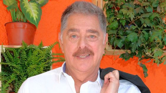 El actor Raymundo Capetillo falleció por complicaciones derivadas del Covid-19. Era uno de las estrellas más reconocidas de las telenovelas mexicanas.