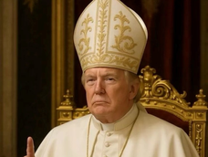 Trump compartió una foto generada por IA vestido de Papa, en la que desató un escándalo global. Gentileza / X