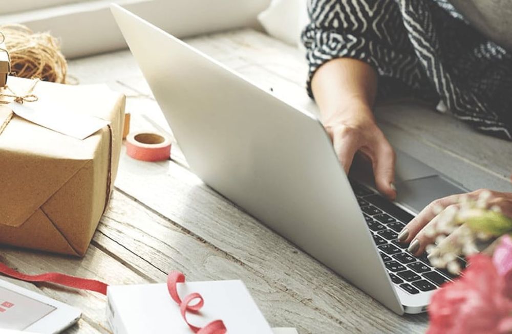 Los jubilados pueden acceder a programas de Beneficios distintos para sumar reintegros, aportes y descuentos desde la página web de PAMI y desde la de Anses.