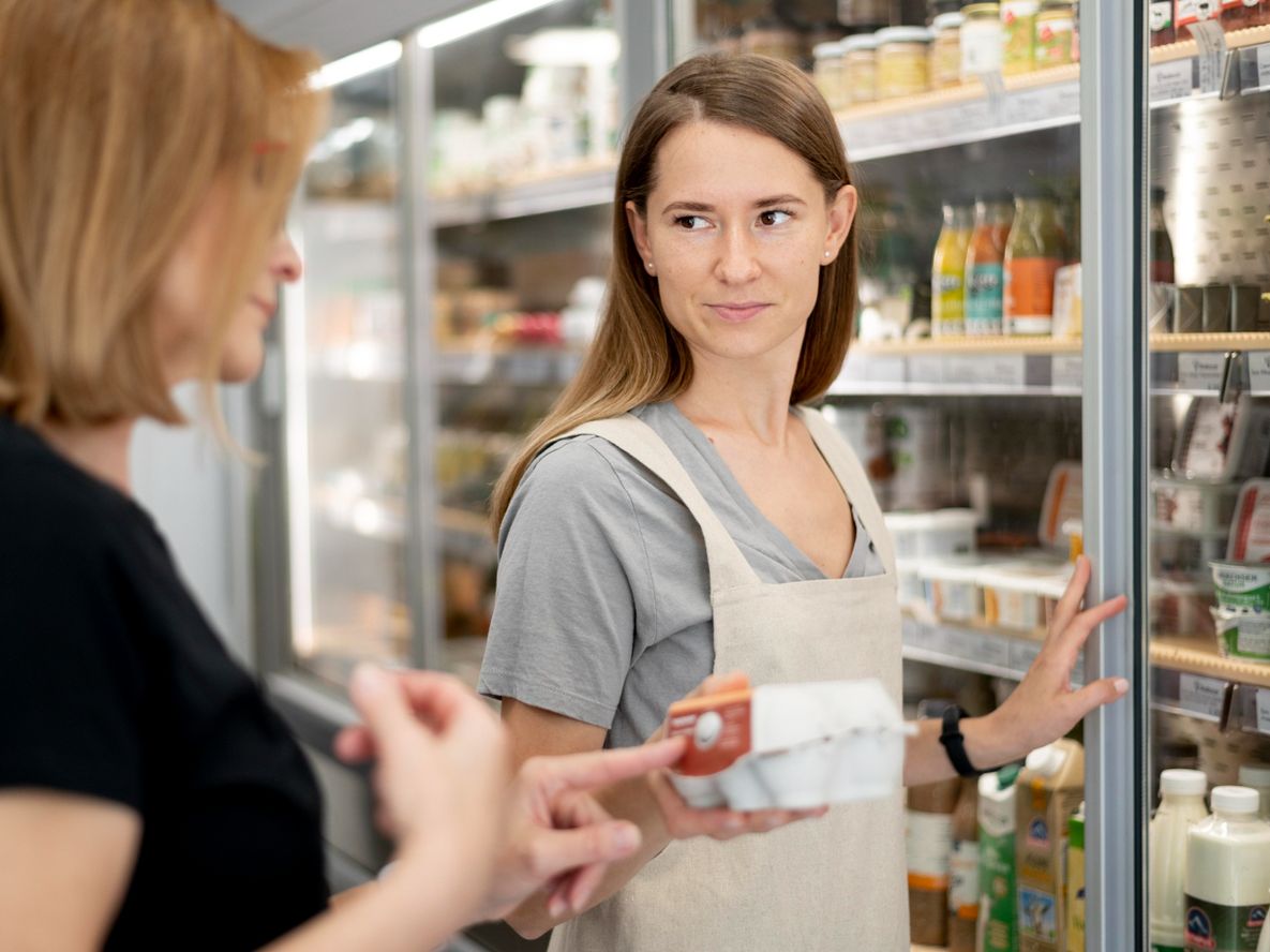 Los empleados de comercio cobran en febrero dos sumas fijas que impactan de manera diferenciada en el recibo de sueldo.