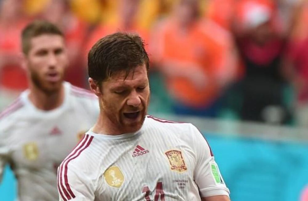 Xabi Alonso, otro que se retira de la Selección española