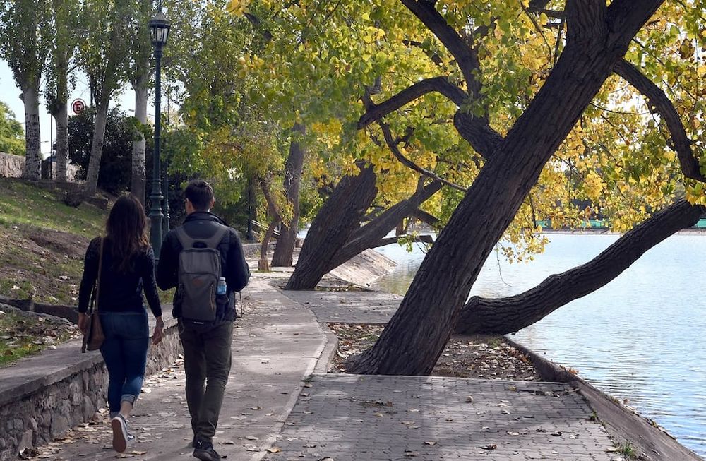 Las tardes cálidas comienzan a sentirse en Mendoza. - Archivo / Los Andes