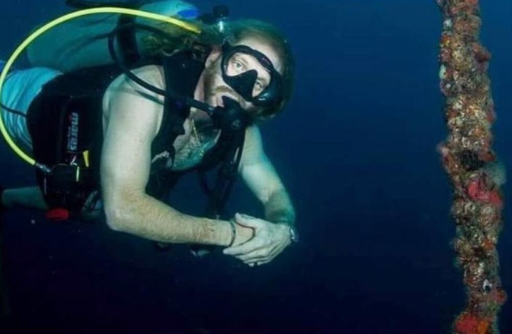 Su objetivo se trataba de encontrar los posibles avances científicos derivados en su larga estadía bajo el agua. Gentileza: 20 minutos.