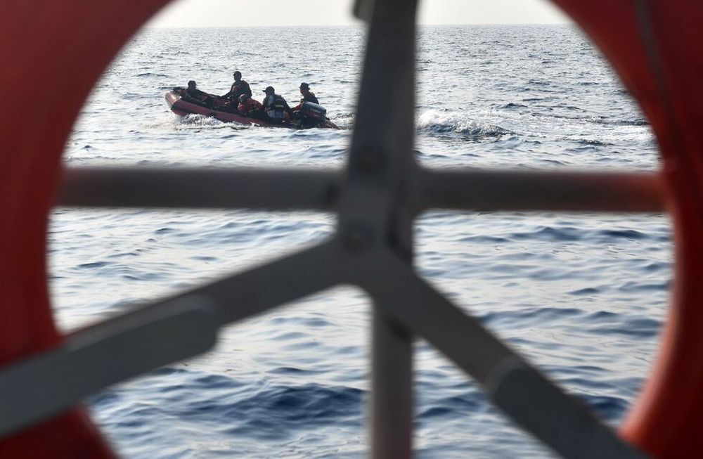 Indonesia encuentra la caja negra del avión accidentado con 189 ocupantes