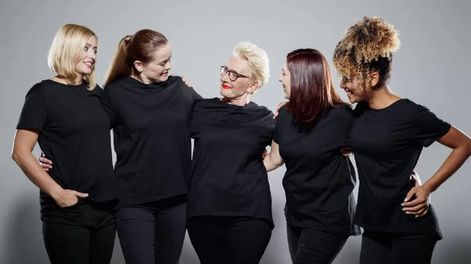 Para los psicólogos, que una persona se vista siempre de negro no es una casualidad y tiene varios factores de estudio.