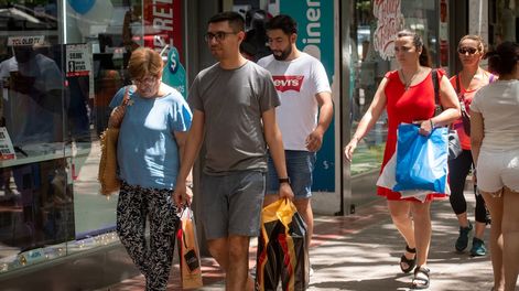 El consumo en hogares cayó en agosto y rompió una racha positiva de ocho meses