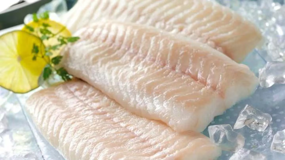 ni frito ni al horno: el secreto de un pescador marplatense para que el filet de merluza quede perfecto y sin olor en toda la casa
