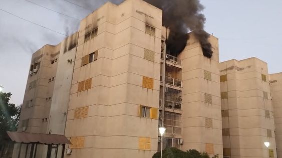 Gracias a Ojos en Alerta, se pudo controlar el incendio de un departamento en la Cuarta Sección