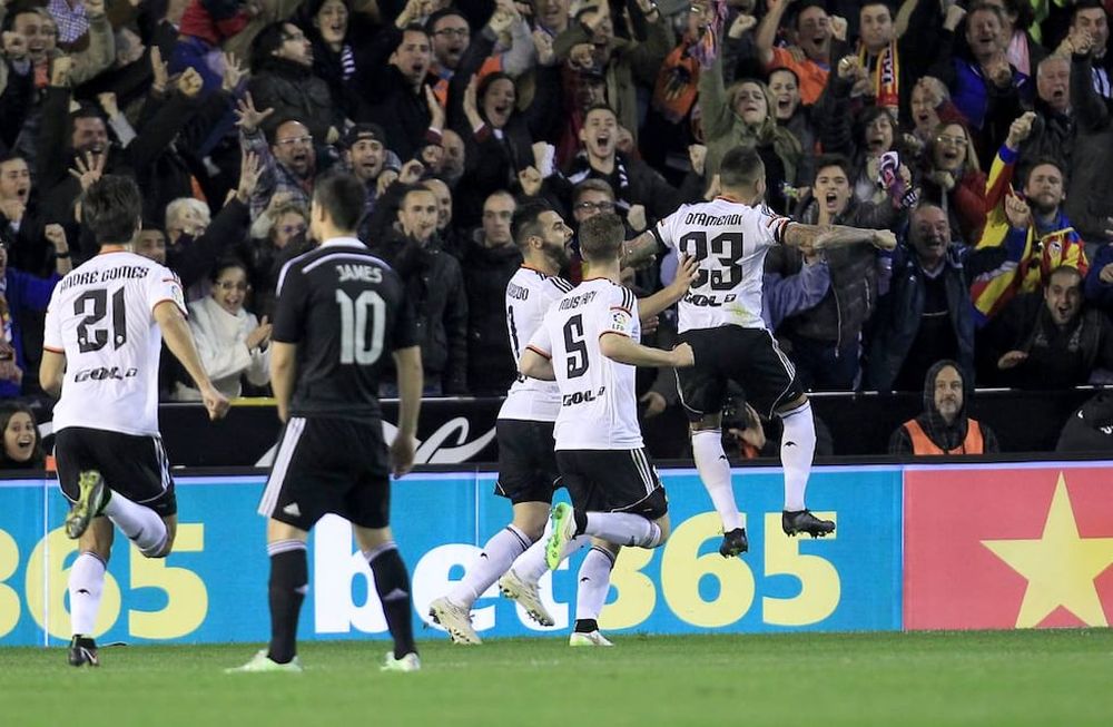 Enzo Pérez debutó con el Valencia en el triunfo frente al Real Madrid
