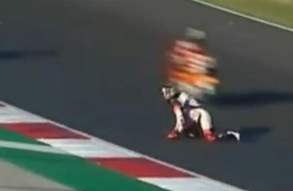 Un piloto de Moto 2 salvó su vida de milagro