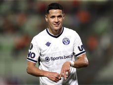 El fútbol de Independiente Rivadavia tiene en Alex Arce al goleador de la Copa Libertadores: lleva 8 festejos en cinco partidos. El fútbol de Independiente Rivadavia tiene en Alex Arce al goleador de la Copa Libertadores: lleva 8 festejos en cinco partidos.