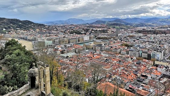 Crónicas de Di Benedetto: La ciudad de San Sebastián y el festival de cine de 1960