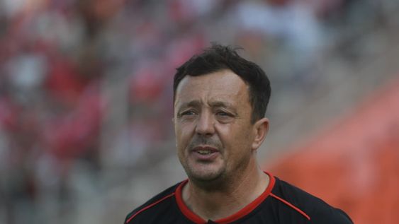 Alexis Matteo técnico del Deportivo Maipú.
